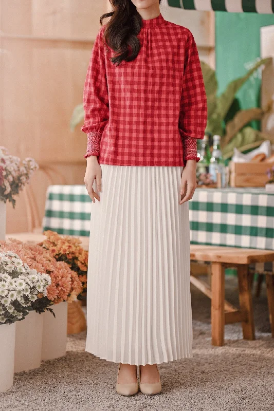 The Embun Women Sun-Pleats Skirt - White cashmere skirt plush