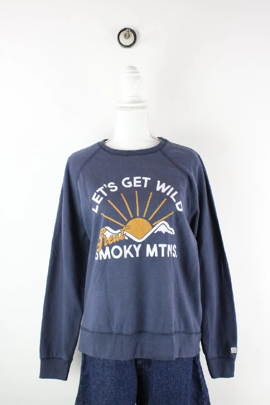 Vintage Great Smoky Mtns. Sweatshirt (L) Hoodie with Typography Text Message