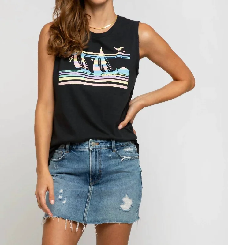 Womens Island Graphic Print Tank In Black fitted tank top