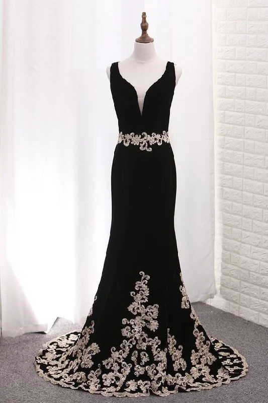 2024 V Neck Mermaid Velvet Evening Dresses With Applique PFHZ487D