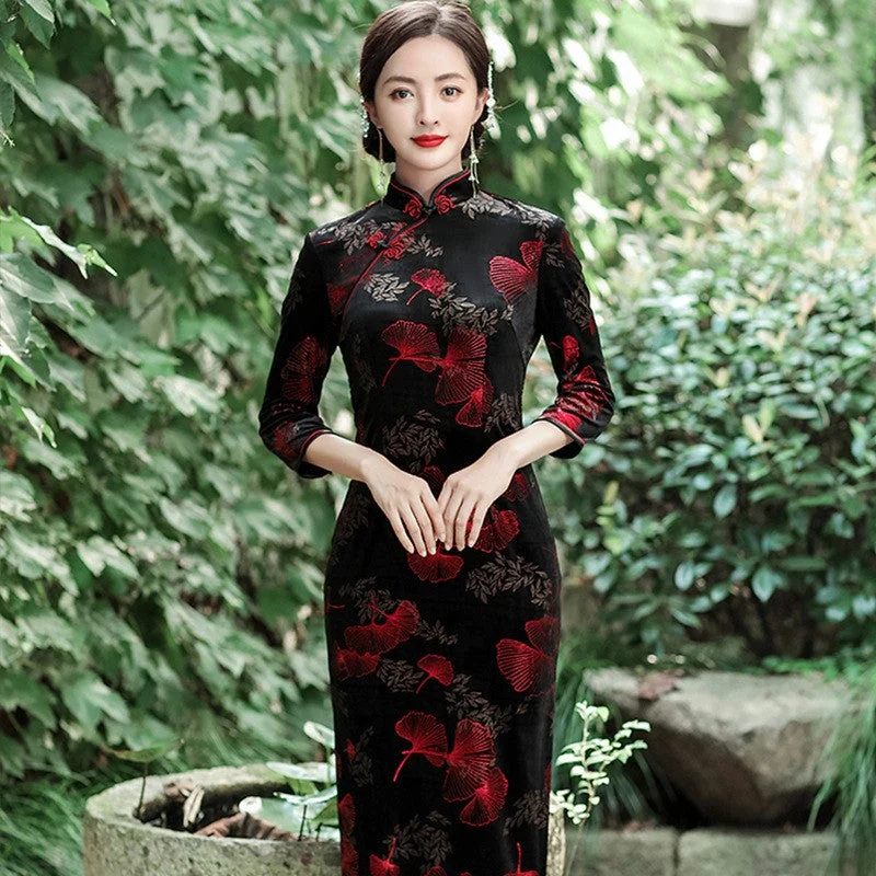 Gingko Leaves Pattern 3/4 Sleeve Traditional Velvet Cheongsam Chinese Dress