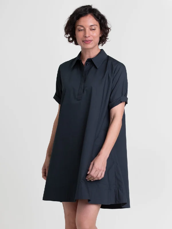 VOLUMINOUS SHIRT DRESS