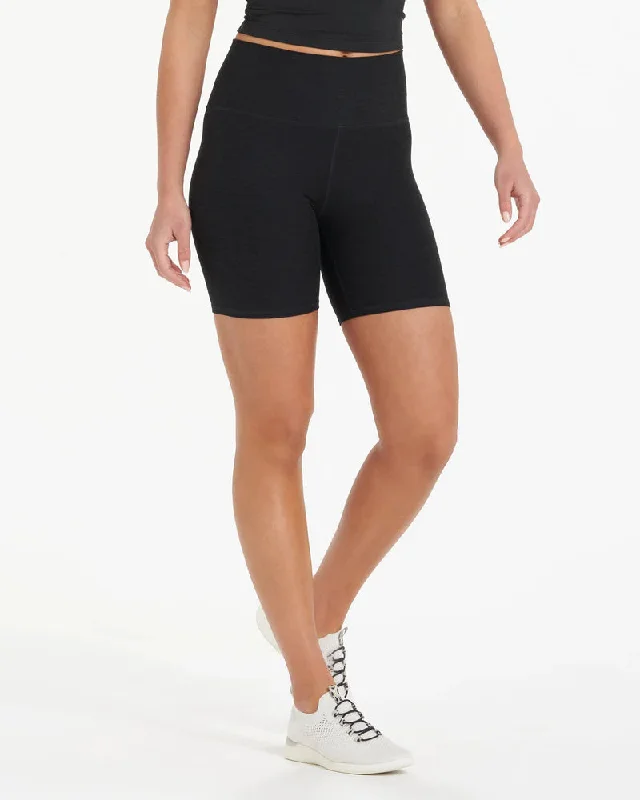 Women's Clean Elevation Shorty