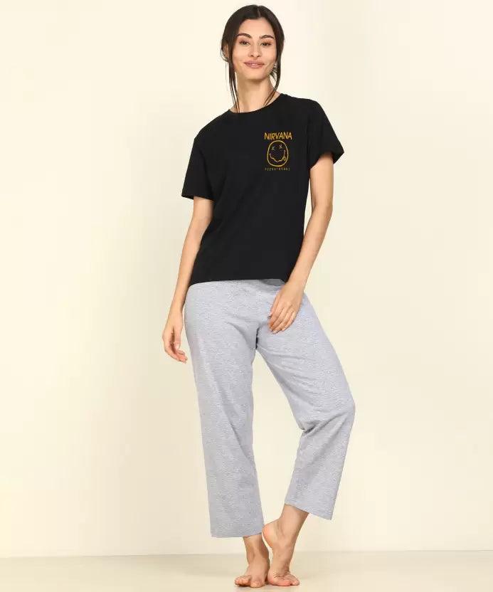 Women Printed T-shirt & Pyjama Set Pure Soft Cotton Front Pockets Side Pockets Patch Pockets